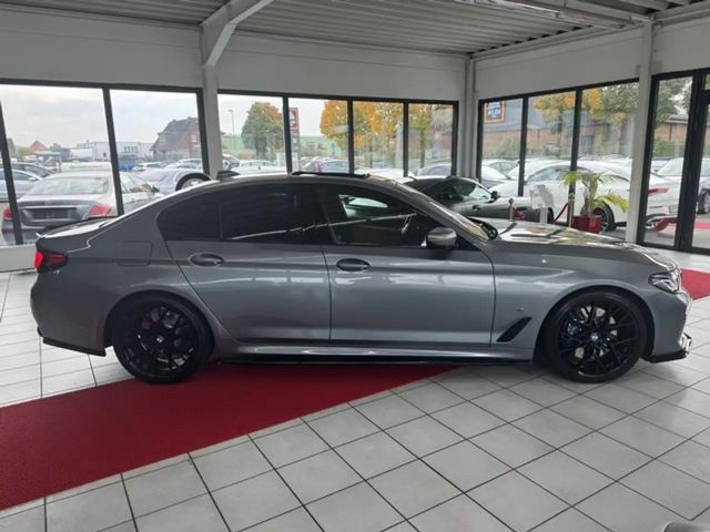 BMW 550 550i Sedan xDrive