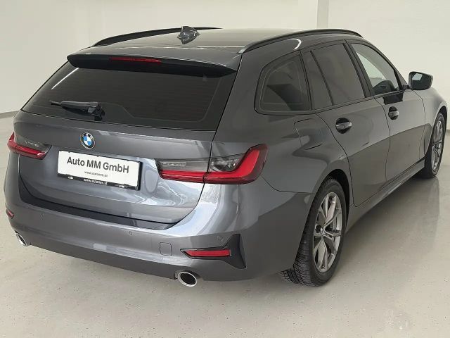 BMW 320 320d Touring xDrive