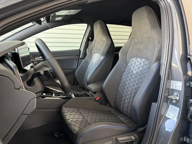 Volkswagen Golf DSG Sport