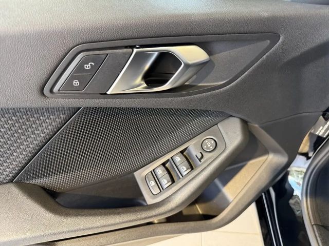 BMW 116 116i Advantage pakket Sedan