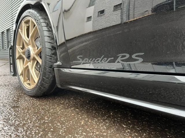 Porsche Cayman 718 RS