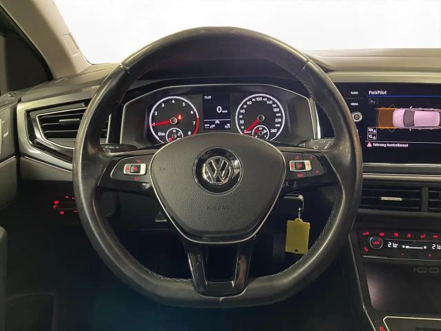 Volkswagen Polo 1.0 TSI Highline R-Line