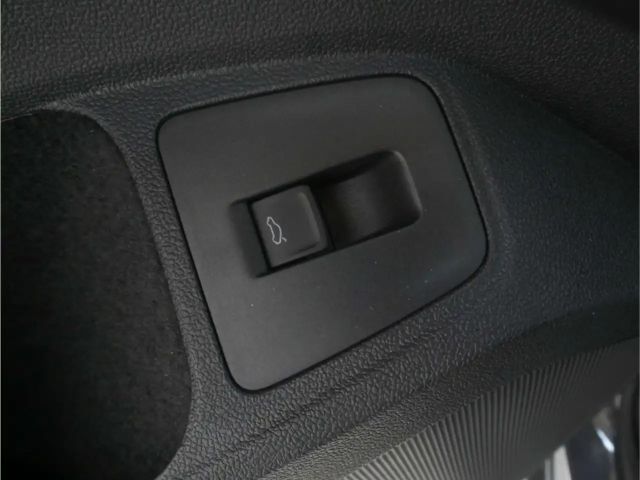 Volkswagen Tiguan 2.0 TSI DSG