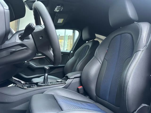 BMW 218 218i Coupé M-Sport