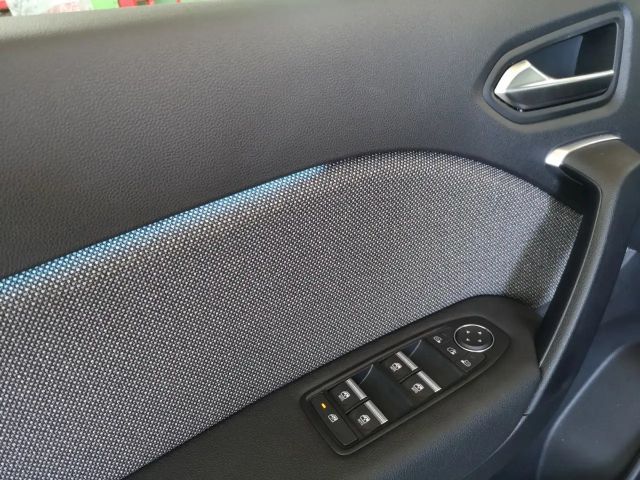 Renault Captur TCe 90 Techno