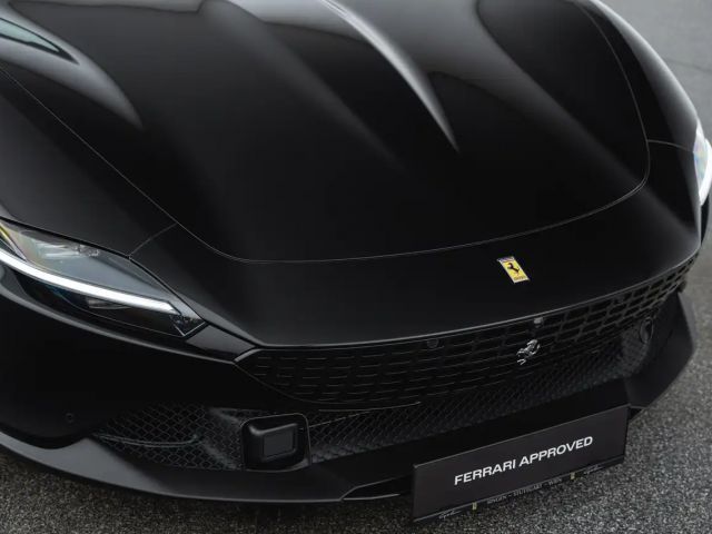 Ferrari Roma Spider