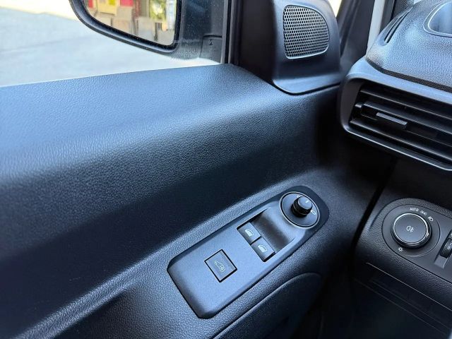 Opel Combo Combo 1,5 CDTI | AudioPack | PDC | netto 13.325,-