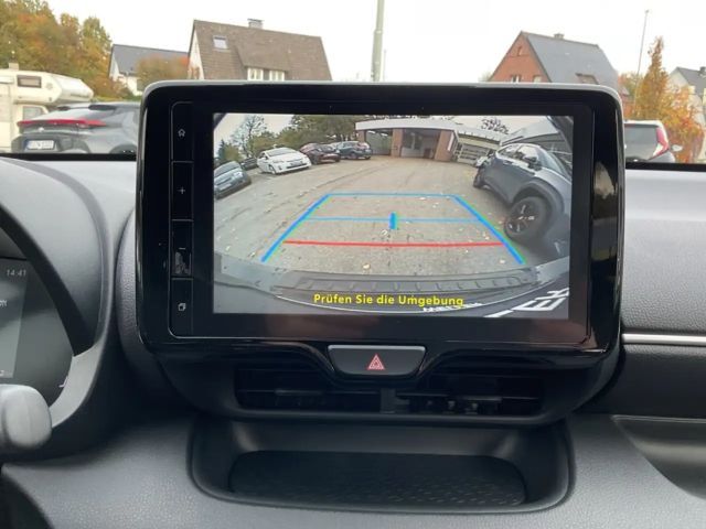 Toyota Yaris Hatchback Hybride VVT-i