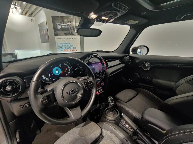 MINI Cooper DAB LED Pano.Dach RFK Navi Komfortzg.