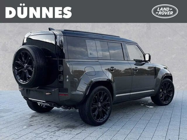 Land Rover Defender 110