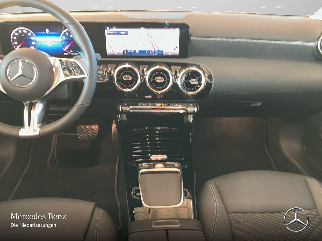 Mercedes-Benz A 200 Progressive