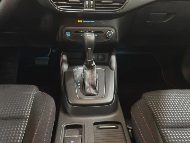 Ford Focus ST Line Wagon