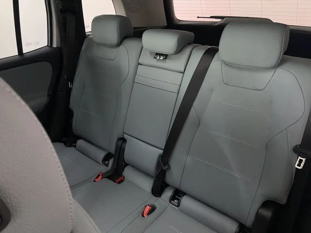 Mercedes-Benz GLB 220 PRO+NIGHT+DISTR+PANO+AHK+LED+NAVI+KAMERA