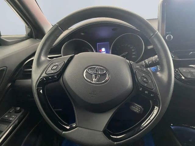 Toyota C-HR Hybride Team D