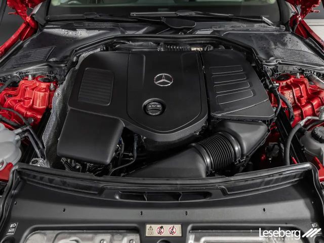 Mercedes-Benz C 200 AVANTGARDE Sedan