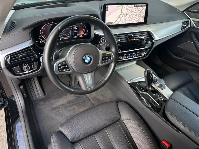 BMW 530 530d Touring xDrive