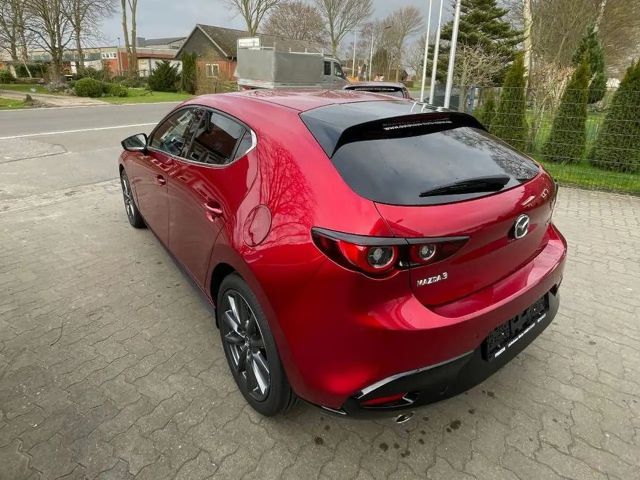 Mazda 3 S SkyActiv