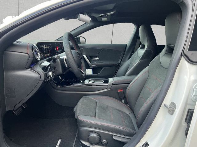 Mercedes-Benz CLA 180 Coupé