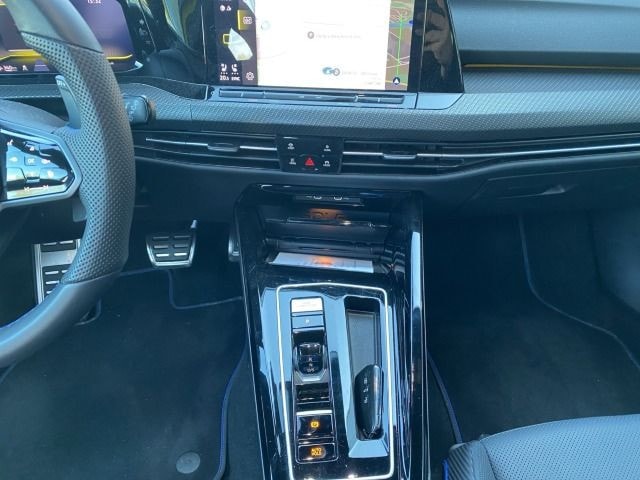 Volkswagen Golf Golf R Performance 2,0 l TSI 4M DSG IQ.Light*ACC