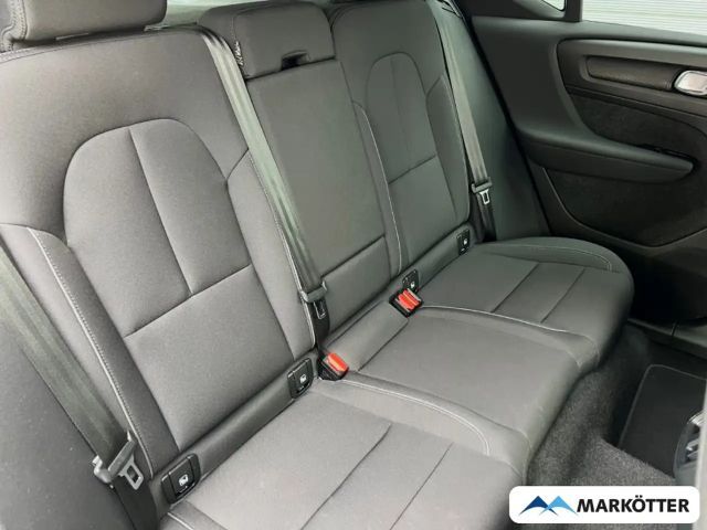 Volvo XC40 Core Recharge