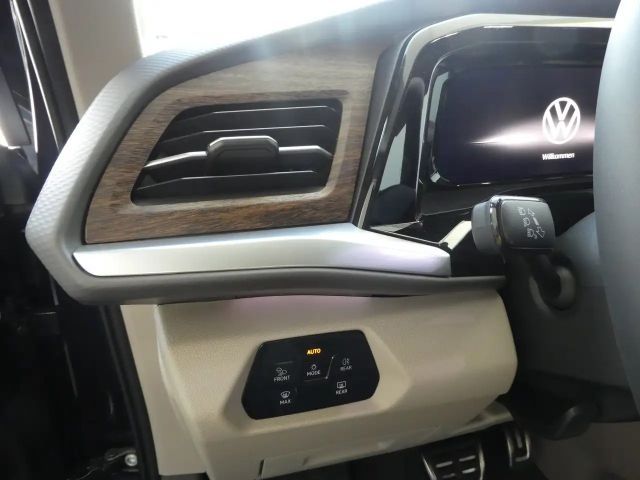 Volkswagen Multivan Style T7