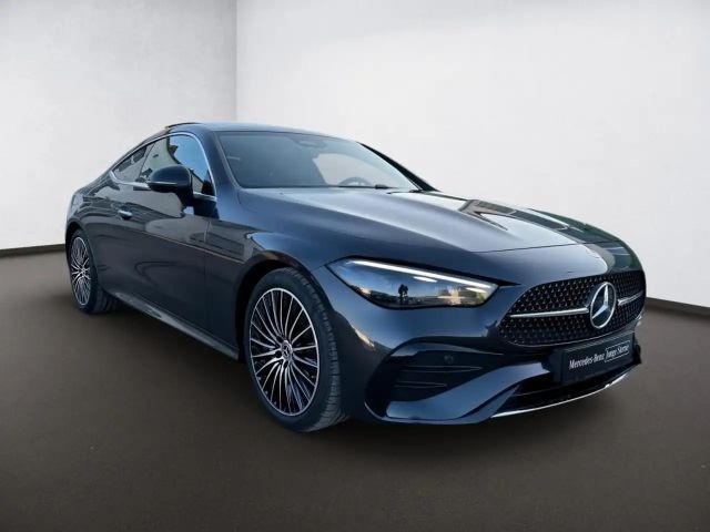 Mercedes-Benz CLE 300 4MATIC AMG Line Coupé