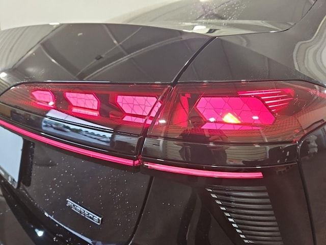 Audi A6 e-tron Quattro