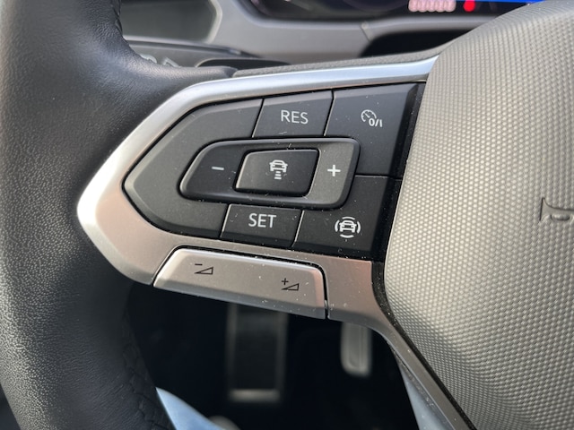 Volkswagen Touran 1.5 TSI DSG Highline R-Line