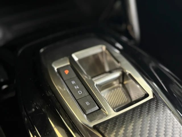 Peugeot E-2008 Active Pack