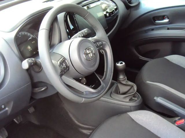 Toyota Aygo X Business Hatchback