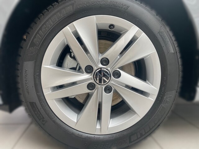 Volkswagen Golf 1.5 TSI