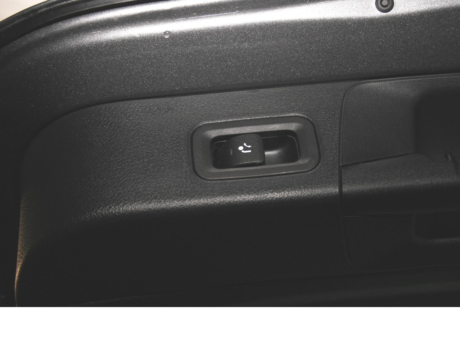 Mercedes-Benz B 180 B 180 d Sedan