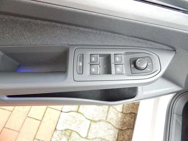 Volkswagen Golf Golf VIII Life Variant