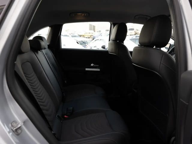 Mercedes-Benz B 180 Progressive