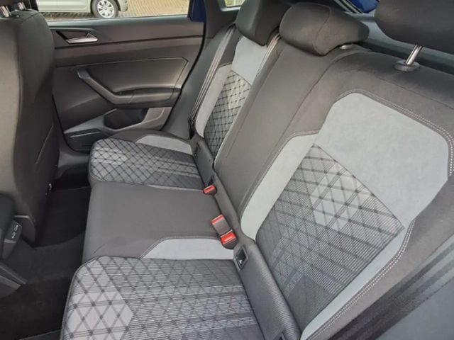 Volkswagen Taigo 1.0 TSI R-Line