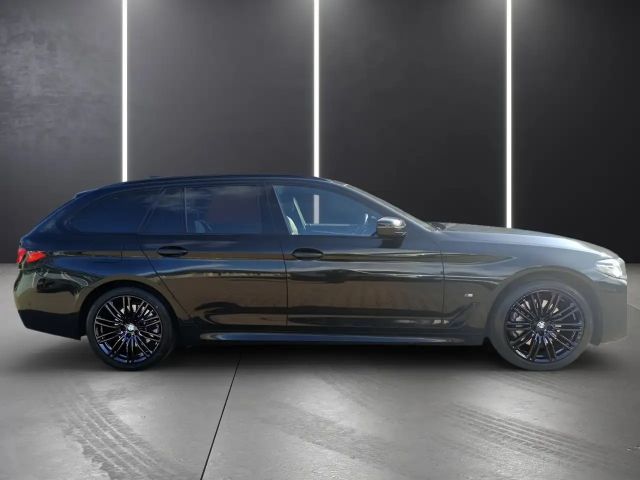 BMW 530 530i M-Sport Touring xDrive