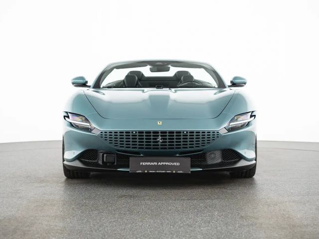 Ferrari Roma Spider
