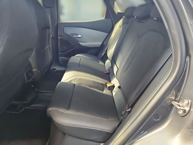 Ford Explorer Extended range