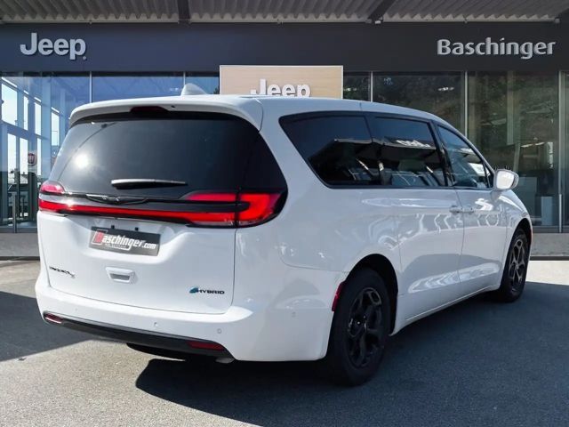 Chrysler Pacifica Limited eHybrid