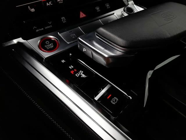 Audi e-tron Quattro S-Line