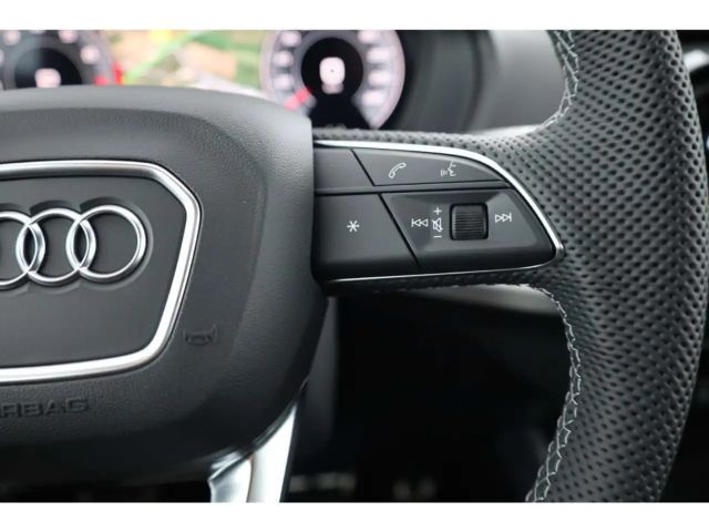 Audi Q2 35 TFSI S-Line