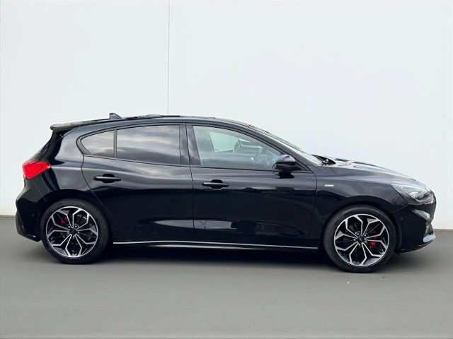 Ford Focus Limited ST Line