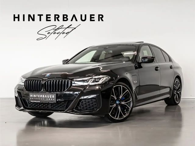 BMW 530 530e M-Sport Sedan xDrive