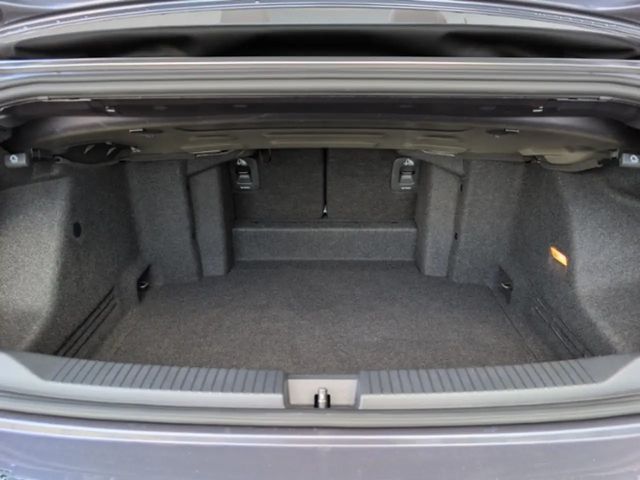 Volkswagen T-Roc 1.5 TSI Cabriolet R-Line