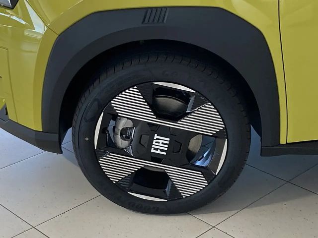 Fiat Grande Panda E La Prima