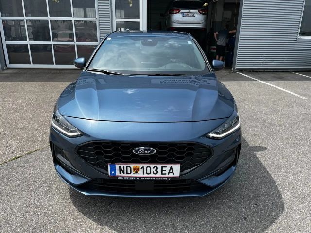 Ford Focus EcoBoost ST Line