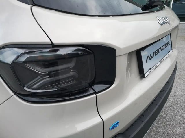 Jeep Avenger Altitude Full-Electric