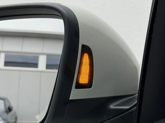 Volkswagen T-Cross 4Me TSI