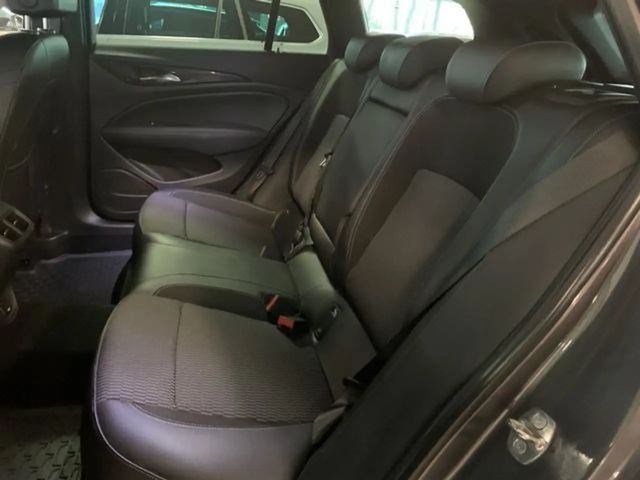 Opel Insignia 2.0 CDTI Business Sports Tourer