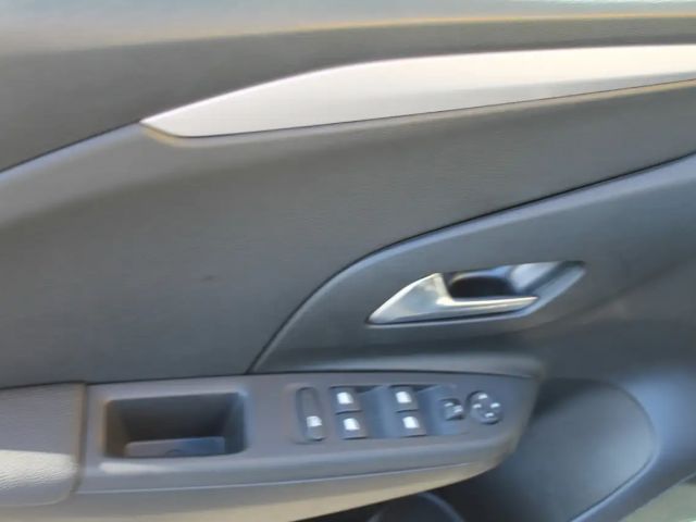 Opel Corsa 1.2 Turbo Edition Turbo